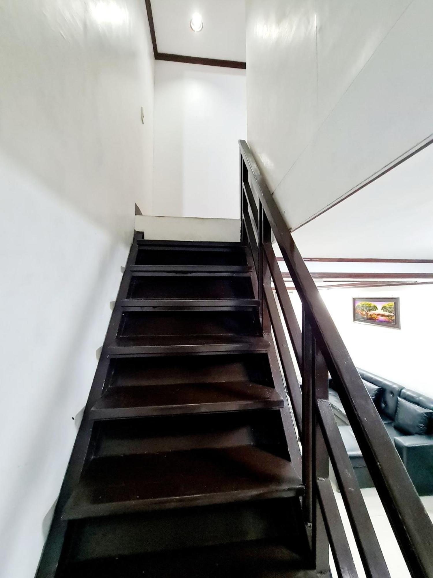 Calapan City Fully Furnished House Transient Near Xentromall L39 Buitenkant foto